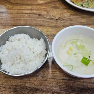 우정식당 대표 사진