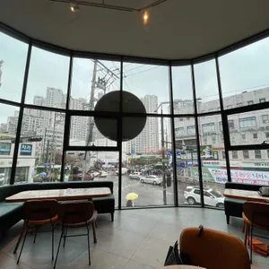 파스쿠찌 대표 사진