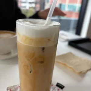 인디파사드 사진 1