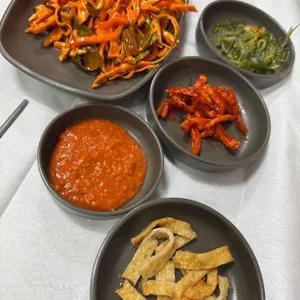 우렁이쌈밥집 대표 사진