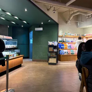 스타벅스 대표 사진