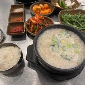 수변최고돼지국밥 사진