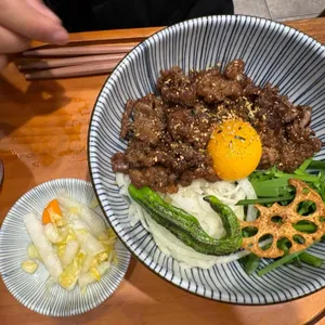 덮밥장사장 사진