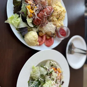 세컨더리 대표 사진