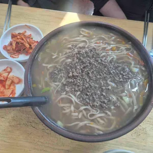 도토리칼국수 사진