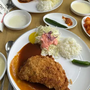 원조 남산 왕돈까스 대표 사진