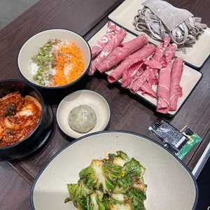 양봉천칼국수 대표 사진