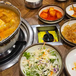 춘하추동양푼이동태찌개 대표 사진