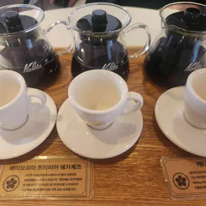 카페속달로 대표 사진