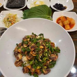 강릉엄지네꼬막집 대표 사진