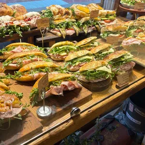 카페샌드위치날에 대표 사진