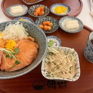 핵밥 대표 사진