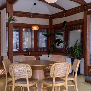 이르리 대표 사진