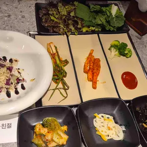 농장사람들 대표 사진