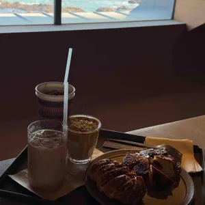 피크스퀘어 대표 사진