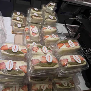 이즈더네임 대표 사진