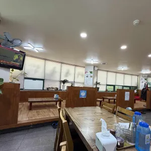 애돈촌돼지국밥 대표 사진