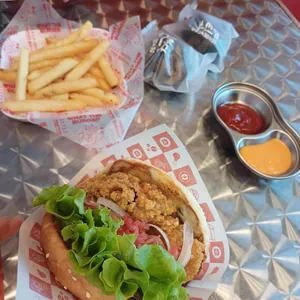 왓더버거 사진 1