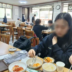신서방부대찌개 대표 사진