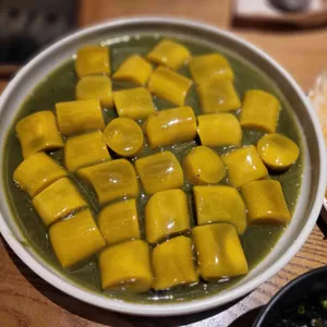 더기와 대표 사진