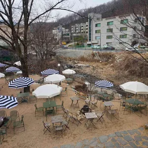 코울러 대표 사진