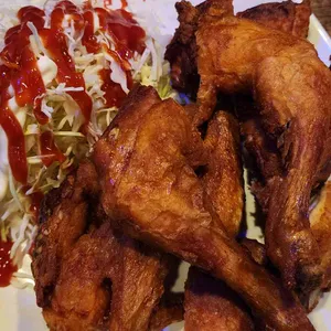 삼삼치킨 사진 1