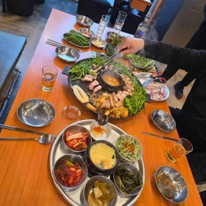 효자동솥뚜껑 대표 사진