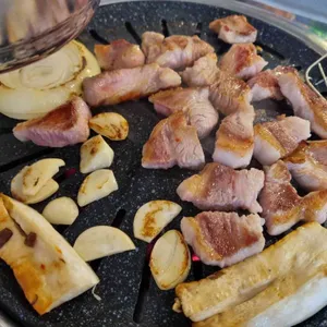 자이횡성생고기 대표 사진