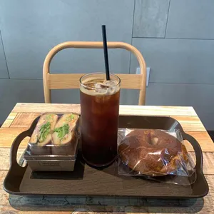 쉬즈베이글 랩 대표 사진