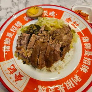 룽쟝족발덮밥 대표 사진