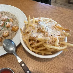 콤바크 대표 사진