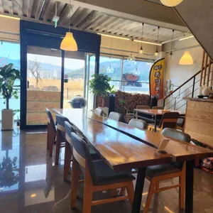 롱플레이트 바베큐하우스 대표 사진