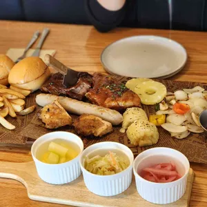 롱플레이트 바베큐하우스 사진