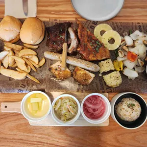 롱플레이트 바베큐하우스 사진