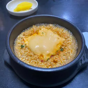 라면 땡기는 날 대표 사진