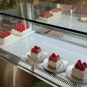 어피스앤드피스 대표 사진