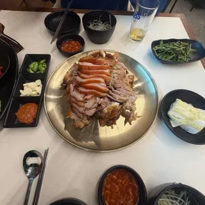 남대문황금족발 대표 사진