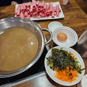 두둑한 샤브 칼국수 대표 사진