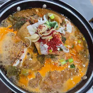 딴뚝통나무집식당 사진 1