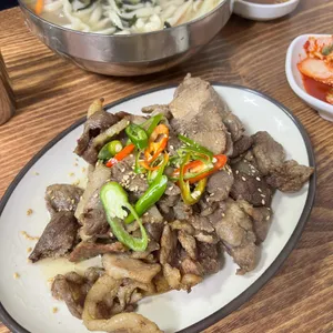 홍두깨손칼국수 대표 사진