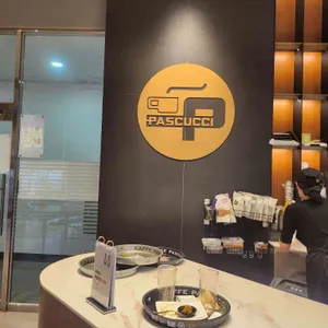 파스쿠찌 대표 사진