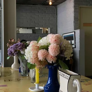 팽페르뒤 대표 사진