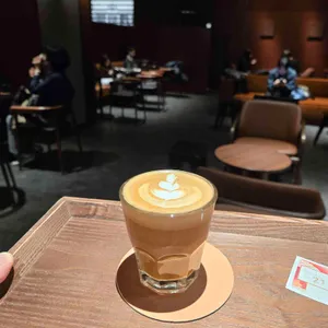 스타벅스 리저브 대표 사진