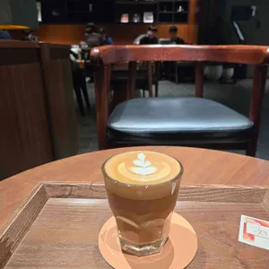 스타벅스 리저브 대표 사진