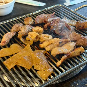 불판위에서춤추는갈매기 대표 사진