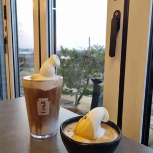 밀크 대표 사진