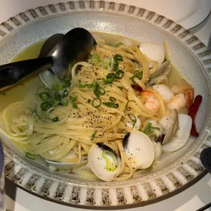 닥터로빈 시그니쳐 대표 사진