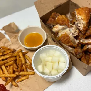 말죽거리옛날통닭 대표 사진