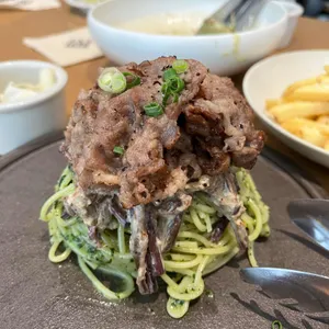 심퍼티쿠시 대표 사진