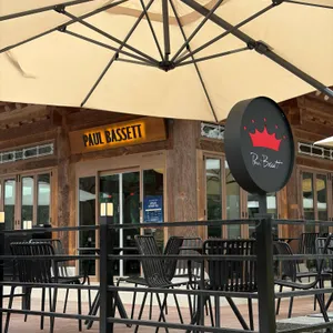 폴 바셋 리뷰 사진